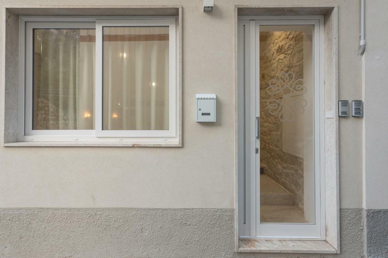 Le Scaramazze Villa Modica Luaran gambar